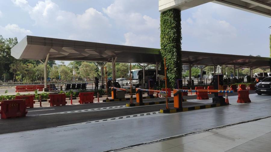 Damri bus boarding location at Terminal 3 of Soekarno Hatta Airport